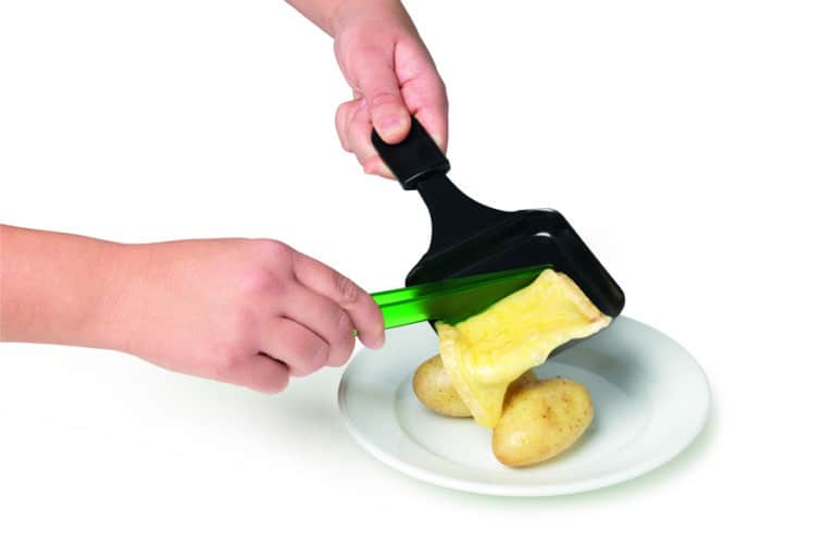 Raclette- und Grillzange SwissTwist, farbig